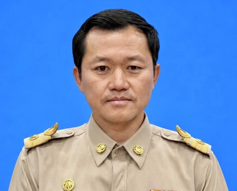 นายชัยชาติ แซ่ฟ่าน